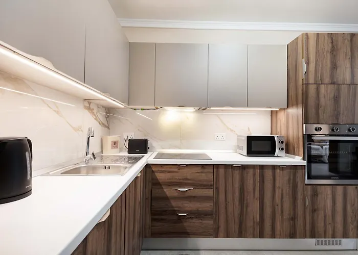 Luxurious & Spacious 1bd At The Podium - Yacht Marina Area Msida